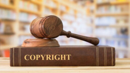 violazione del copyright