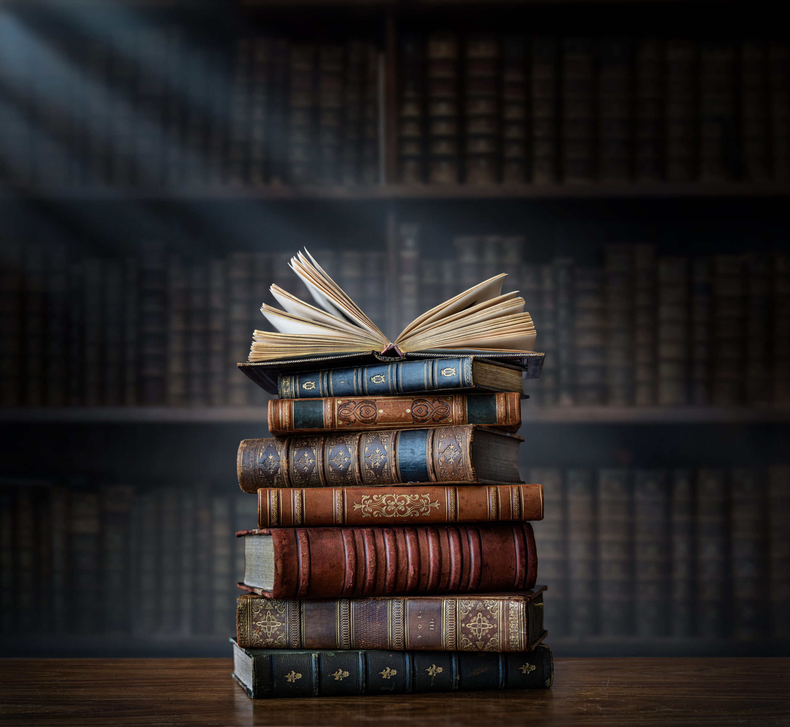 periculum-in-mora-diritto-dautore-pubblicazione-abusiva-contraffazione-opera-letteraria